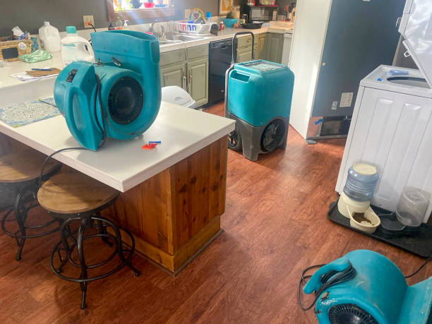 Best Emergency water damage restoration  in Castle Point, MO